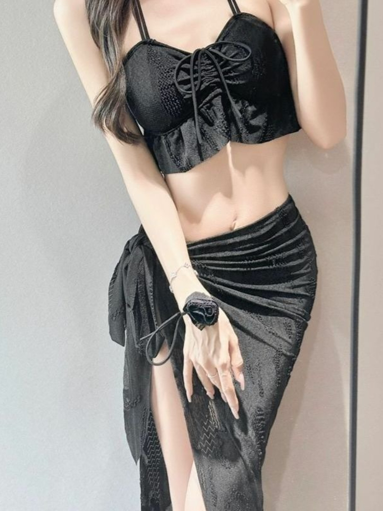 レディース花柄ツーピース水着ファッションカットアウトパッド入 - Women Fashion Style のレビューと価格